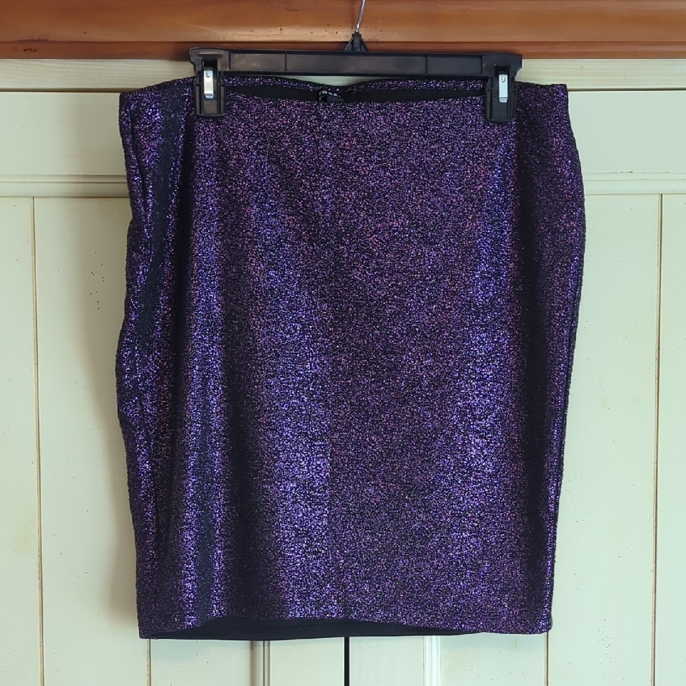NWOT Torrid Size 0X Glittery Purple And Black Mini Skirt